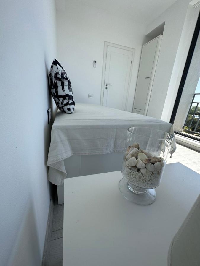 Neptun Home With Sea View Esterno foto