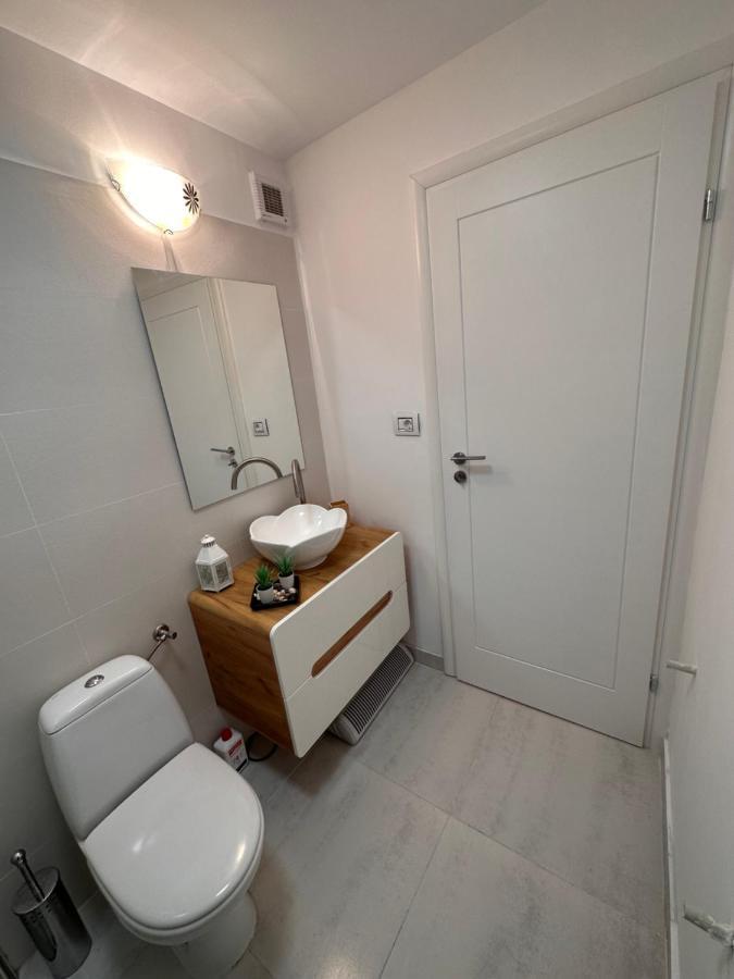 Neptun Home With Sea View Esterno foto