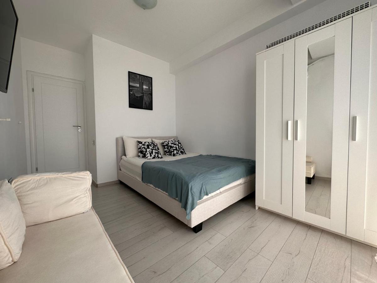 Neptun Home With Sea View Esterno foto